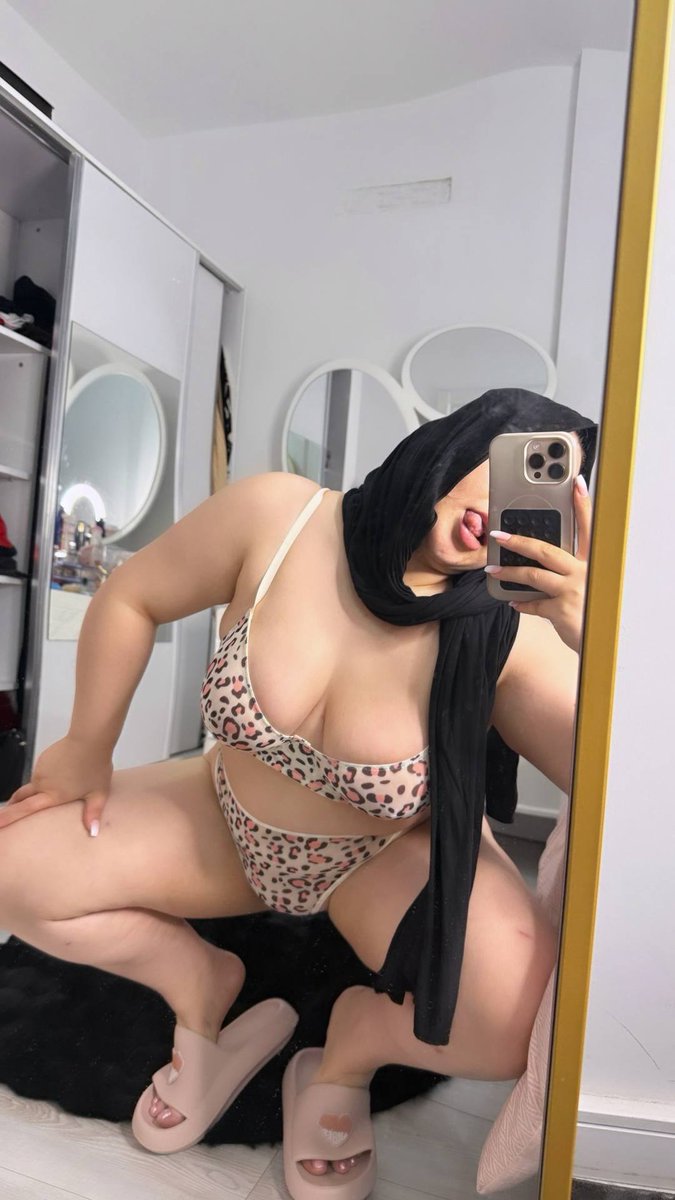 Türbanlı Hazal Kılınç